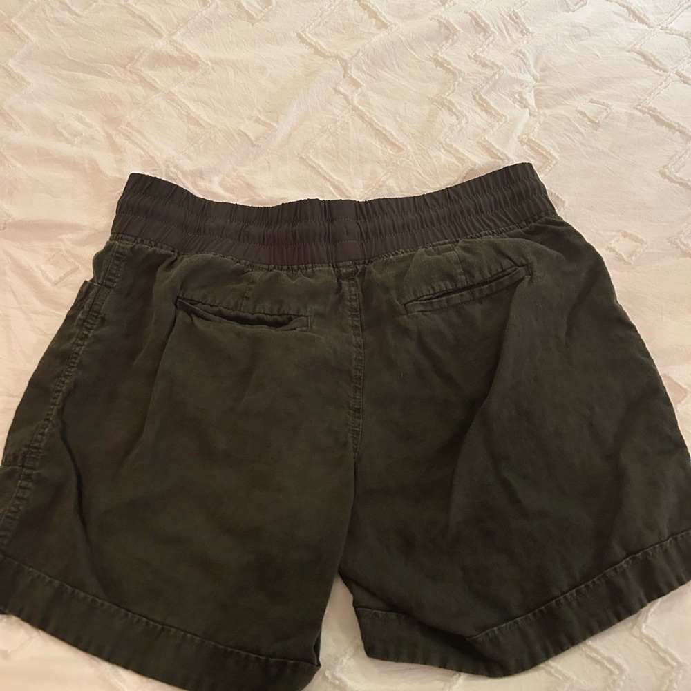 Athleta Women's Olive Green Shorts